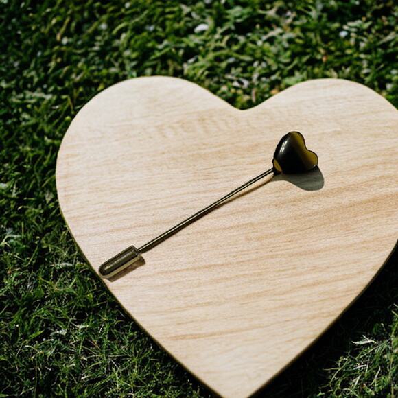 Vintage Tigers Eye Heart Hat Pin/Stick Pin - Natural Stone Lapel Pin - Picture 1 of 12